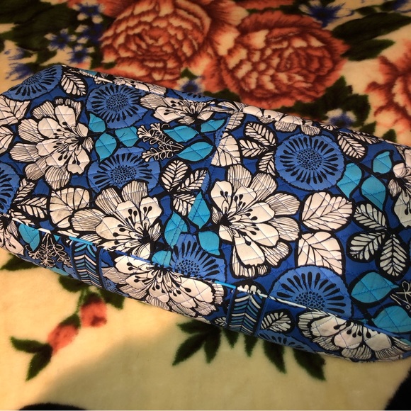 Vera Bradley Grand Traveler Duffel Weekender Bag Blue Bayou Print Pattern - Picture 7 of 10